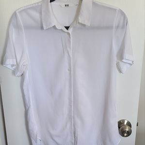 uniqlo white button down